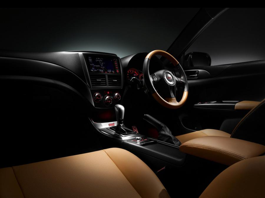  Subaru Impreza WRX STi Sedan A-Line 2010 года  (фото 2 из 4)